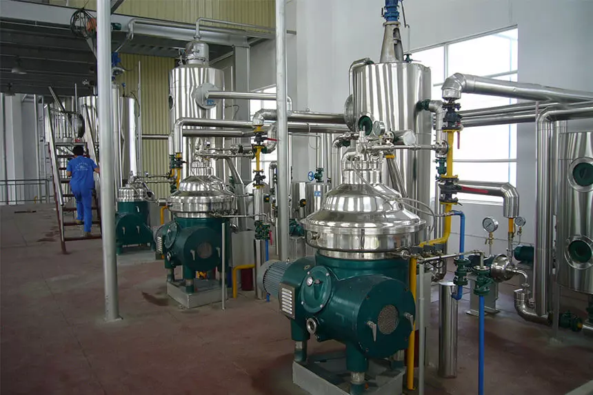 What is deacidification of palm oil?