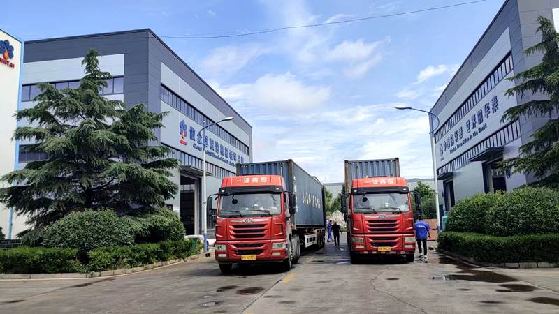 Huatai's 350T/D Sunflower Seed Pressing & 200T/D Extraction Equipment Shipped to Kazakhstan