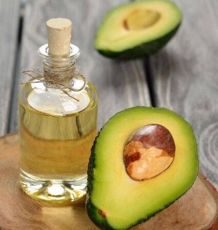 Large-scale avocado oil extraction