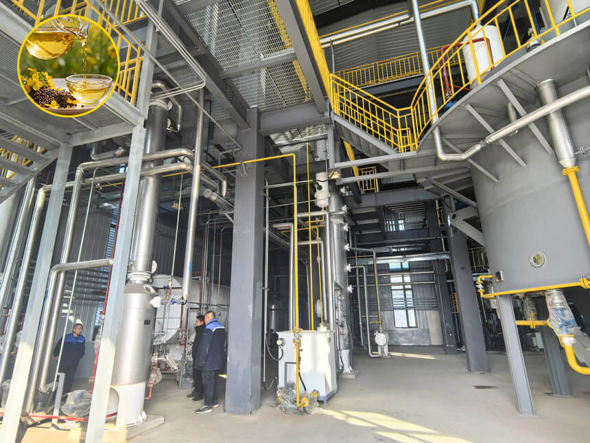 Large-scale canola oil solvent extraction plant