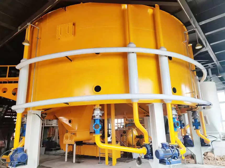 Soybean oil solvent extraction