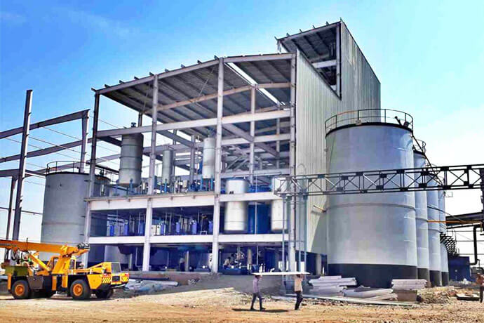 Biodiesel neutralization and washing station